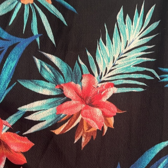 5 for $25! Iris Tropical Draped Front Crepe Cropped Blazer Size XL - Picture 3 of 8